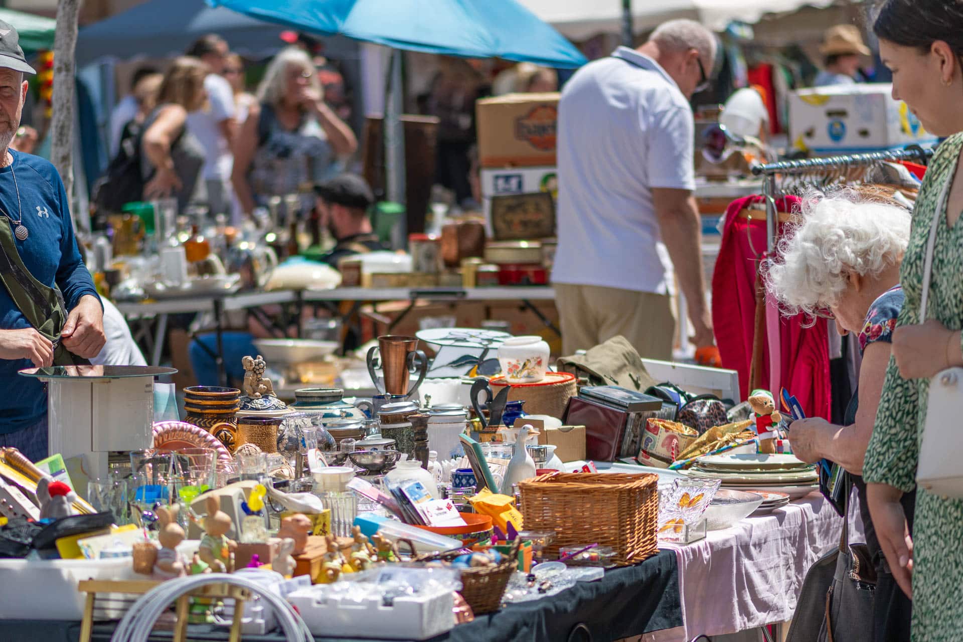 Flohmarkt am Sonntag Wo ist am Sonntag Flohmarkt?