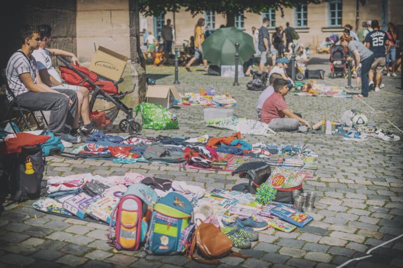 Kindergrafflmarkt rund um die Michaelis-Kirche