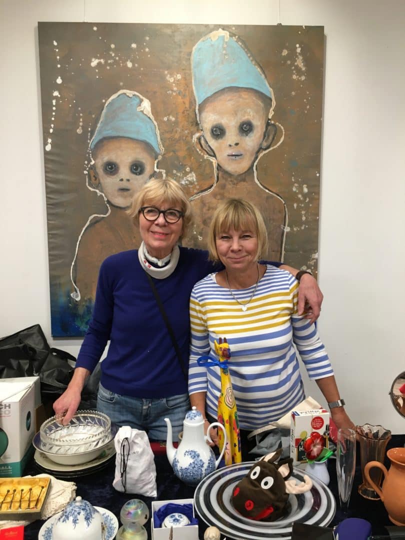 Frauenflohmarkt Tausendschön in der Kunstklinik Eppendorf in Hamburg (Foto: Renate Messing)